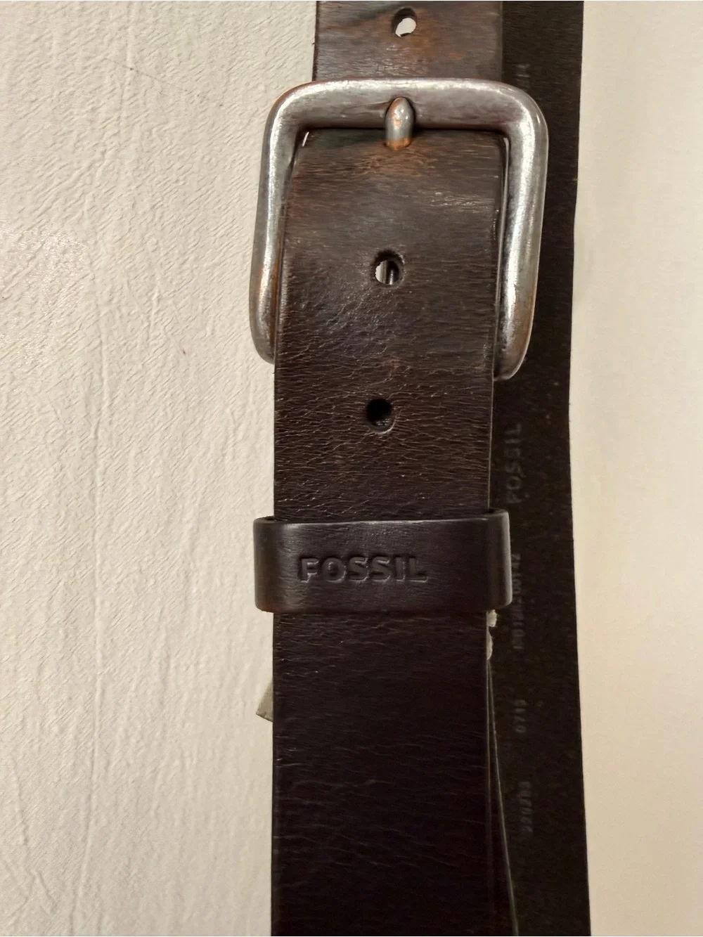 Worn-in Fossil Leather Belt, sz 42/105